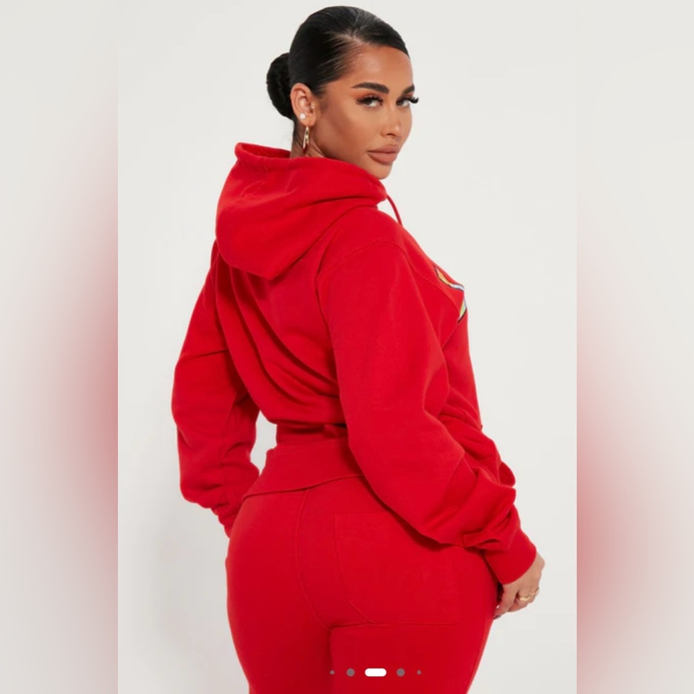 Fashion Nova Red Building My Legacy Hoodie, Size XL - Picture 5 of 16